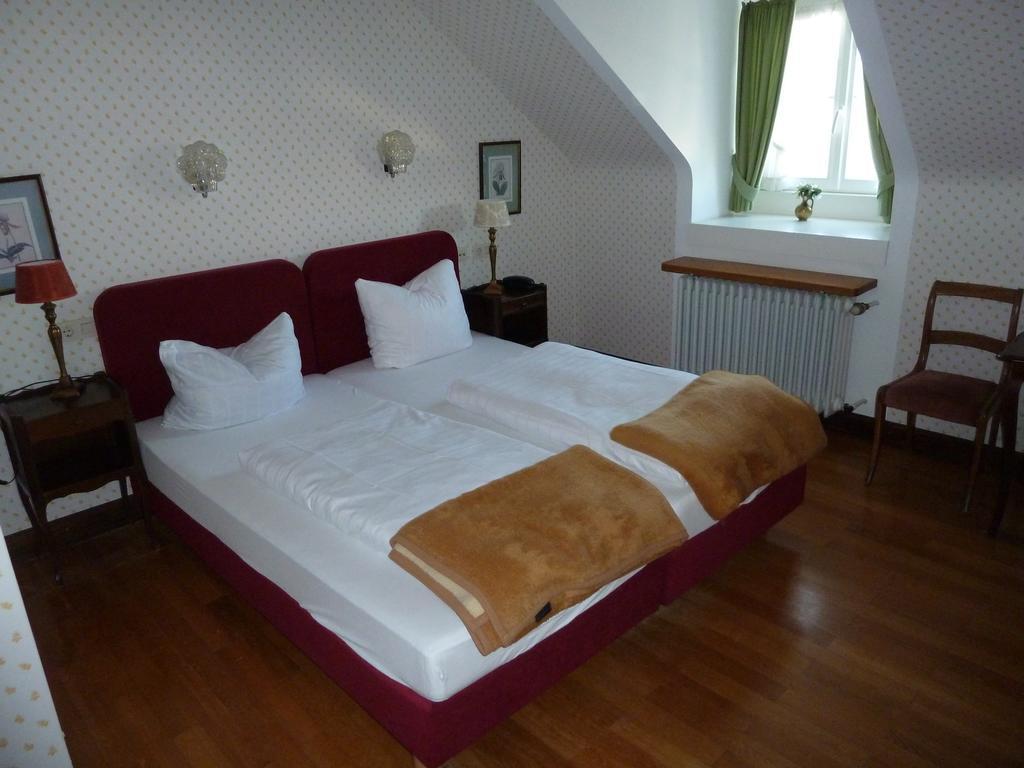 Hotel Zum Alten Brauhaus 듀델드로프 외부 사진